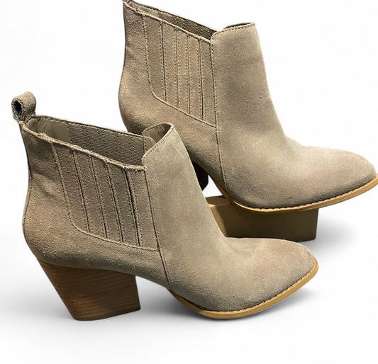 Crown Vintage Booties