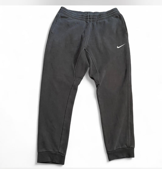 Nike Men's Black Jogger Pants